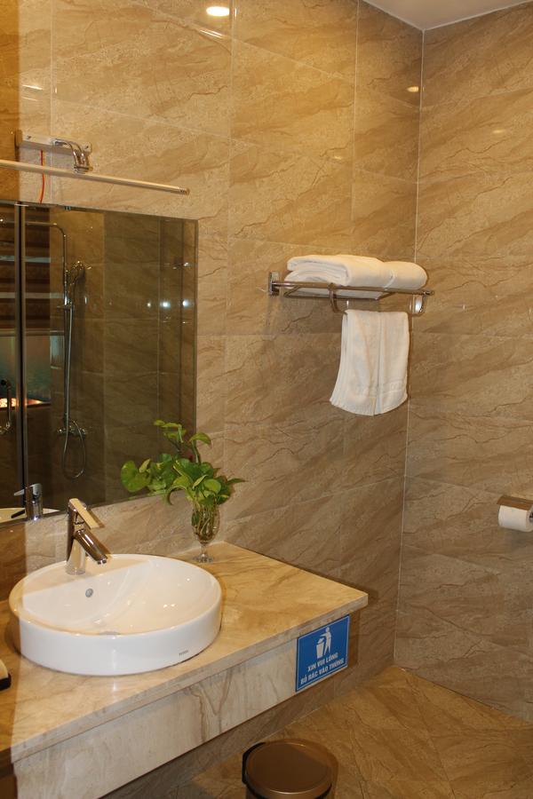 Hai Yen Luxury Hotel Cam Pha Kültér fotó