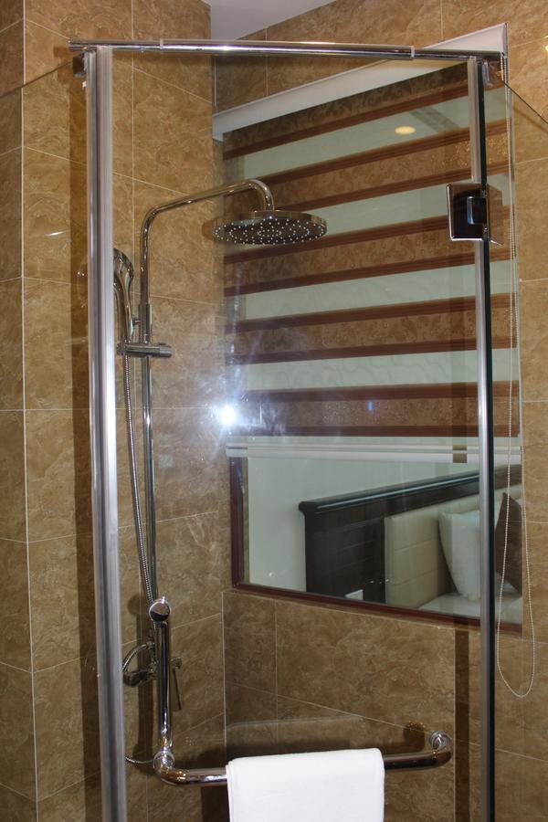 Hai Yen Luxury Hotel Cam Pha Kültér fotó